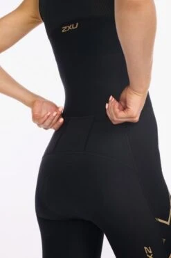 2XU Light Speed Front Zip Trisuit Mouwloos Zwart Dames -Sport Uitgebreide Kleding Winkel 2xu dames trisuit wt6663d blk gld 07