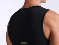 2XU Light Speed Front Zip Trisuit Mouwloos Zwart Heren -Sport Uitgebreide Kleding Winkel 2xu light speed front zip trisuit mt6660d blk gld 020