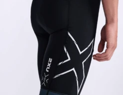 2XU Light Speed Trisuit Korte Mouw Blauw/wit Heren 11 2XU Light Speed Trisuit Korte Mouw Blauw/wit Heren -Sport Uitgebreide Kleding Winkel 2xu light speed sleeved trisuit0 mt7019d mdn wht 023