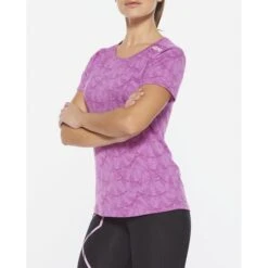 2XU GHST Hardloopshirt Korte Mouw Roze Dames -Sport Uitgebreide Kleding Winkel 2xu shirt dames ghst roze wr6212a beu wrf 004
