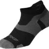 2XU Vectr Merino Light Noshow Compressie Sokken Zwart 2 2XU Vectr Merino Light Noshow Compressie Sokken Zwart -Sport Uitgebreide Kleding Winkel 2xu sokken vectr merino light noshow