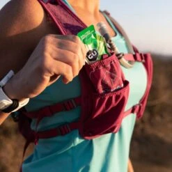 Nathan TrailMix Drinkrugzak 7L Sangria/magenta Dames 11 Nathan TrailMix Drinkrugzak 7L Sangria/magenta Dames -Sport Uitgebreide Kleding Winkel n trailmix7l1