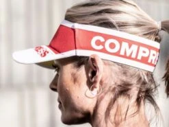 Compressport Ultralight Hardloop Visor Rood -Sport Uitgebreide Kleding Winkel red visor for running triathlon accesoires 003