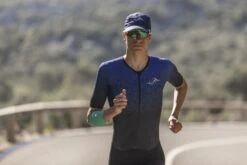 Sailfish Aerosuit Perform Trisuit Korte Mouw Blauw Heren -Sport Uitgebreide Kleding Winkel sailfish trisuits heren aerosuit perform blue 13