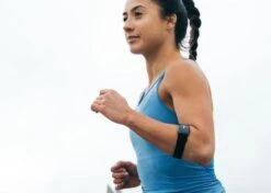 Wahoo TICKR Fit Hartslagmeter 12 Wahoo TICKR Fit Hartslagmeter -Sport Uitgebreide Kleding Winkel wahoo tickr fit 4