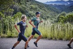 Zone3 Activate Plus Korte Mouw Trisuit Revolution Heren -Sport Uitgebreide Kleding Winkel zone3 trisuits heren activate plus revolution shirt sleeve zwart groen ts20mrev109